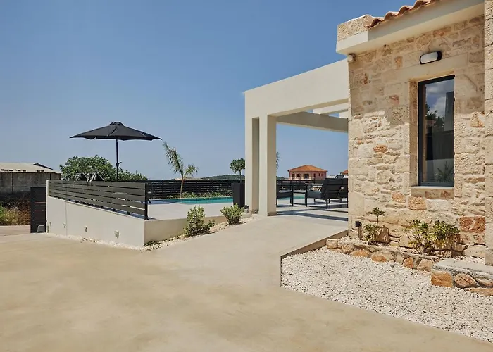 Mouzaki's Stone Villa Volímai