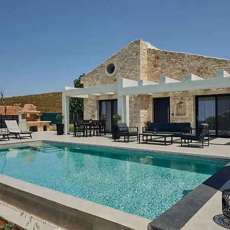 Villa Mouzaki's Stone Volímai