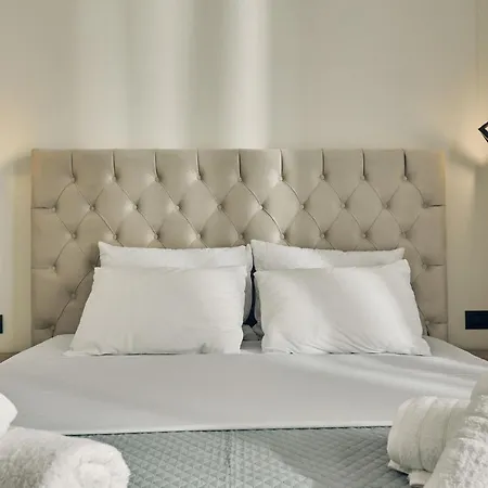 Mouzaki's Stone Volímesz