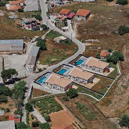 Mouzaki's Stone * Volímesz